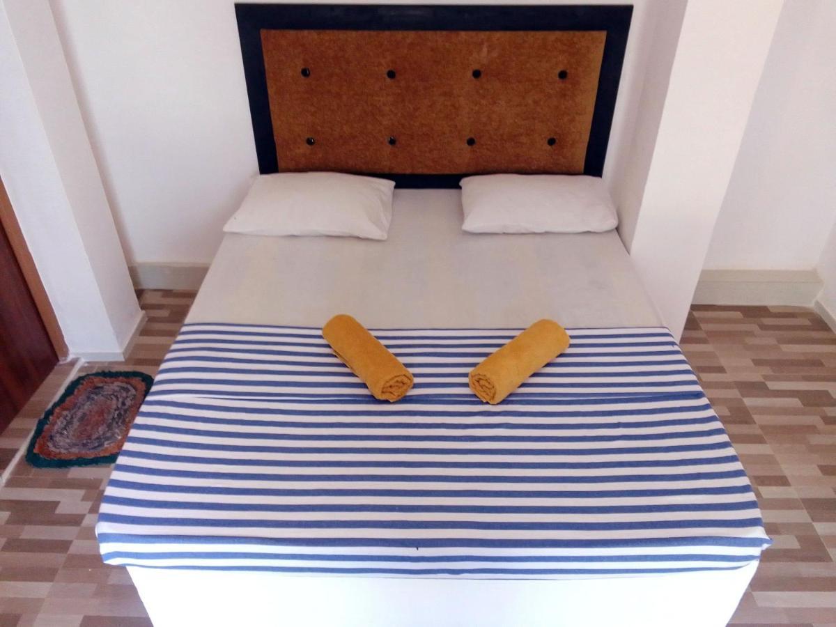 Big House Udawalawe Bed & Breakfast Luaran gambar